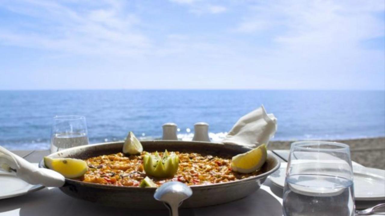 Marbella Beachfront - Beachside Apartment With Stunning Sea Views Exterior foto